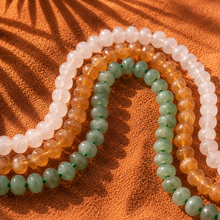 Load image into Gallery viewer, ••NEW•• WHITE QUARTZ CRYSTAL COOL GIRL✨NECKLACE