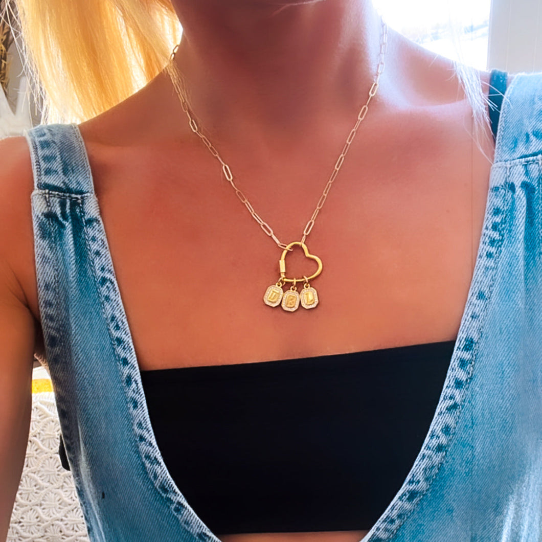 **TOP 20** BUILD YOUR  LOVE  STORY⫸NECKLACE -GOLD🖤