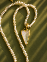 Load image into Gallery viewer, ••NEW•• RAVING HEART ⚡️CHOOSE A CHARM PEARL ⚡️CHAIN