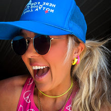 Load image into Gallery viewer, DOUBLE SIDED 🩷 MOOD BOOSTING 🩷HOOPS🌈 (4 COLORS COMBOS)