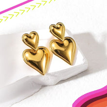 Load image into Gallery viewer, **Mothers Day** MEGA LOVE 🩷HEART STRUCK ⫸ EARRINGS
