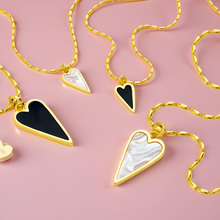 Load image into Gallery viewer, MINI 🖤HAPPY HEART🖤 PEARL & BLACK