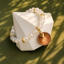 Load image into Gallery viewer, ••NEW•• PEARL SHIMMER HEART OF GOLD 💛 LUCKY PENNY BRACELET