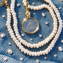 Load image into Gallery viewer, ••NEW•• DIME & PENNY - PEARL CHARM ✨NECKLACE
