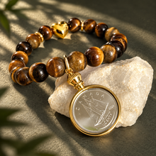 Load image into Gallery viewer, ••NEW•• TIGERS EYE 👁️ DIME CHARM BRACELET