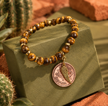 Load image into Gallery viewer, ••NEW•• TIGERS EYE ⚡️LUCKY PENNY BRACELET