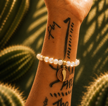 Load image into Gallery viewer, PENNIES FROM HEAVEN 🪽MOONSTONE BRACELET