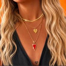 Load image into Gallery viewer, RED RAVING HEART♥ NECKLACE ♥ GOLD