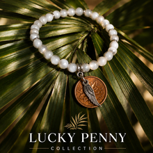 Load image into Gallery viewer, ••NEW•• SILVER 🩶LUCKY PENNY SILVER MOONSTONE BRACELET