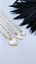 Load image into Gallery viewer, **TOP 20 **PEARL ONE OF A KIND ♥ HEART ⫸ NECKLACE
