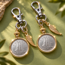 Load image into Gallery viewer, ••NEW•• DIME &amp; PENNY🖤LOCKET KEYCHAINS
