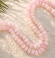 Load image into Gallery viewer, ••NEW•• ROSE QUARTZ CRYSTAL ✨NECKLACE
