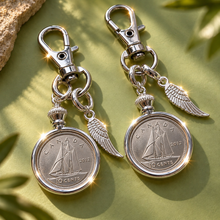 Load image into Gallery viewer, ••NEW•• DIME &amp; PENNY🖤LOCKET KEYCHAINS
