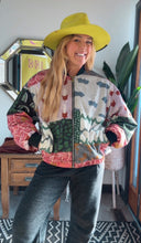 Load image into Gallery viewer, KRISTAS CLOSET 🩷 VIRAL ZARA QUILTED-JACKET 🩷 fits oversized
