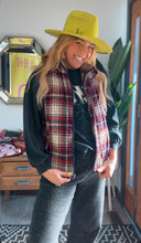 Load image into Gallery viewer, KRISTAS CLOSET 🩷 PLAID QUILTED WESTERN VEST
