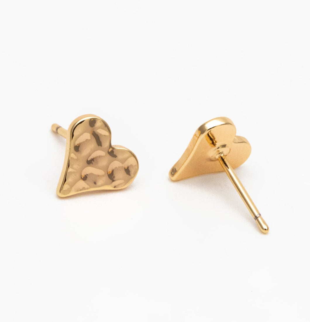 **NEW** WILD HEART - STUD EARRINGS