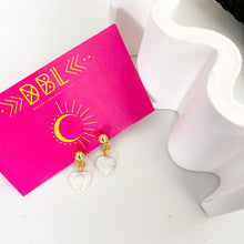 Load image into Gallery viewer, PEARL HEART NECKLACE &amp; EARRINGS ⫸HAND CARVED

