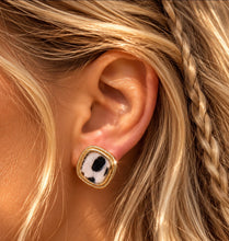 Load image into Gallery viewer, ••NEW•• WILD CHILD ⚡️ANIMAL PRINT SQUARE EARRINGS
