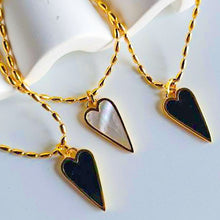 Load image into Gallery viewer, 2 in 1 🖤 GOLD 🖤PEARL &amp; BLACK ONYX 🖤 HEART NECKLACE
