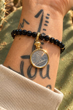 Load image into Gallery viewer, ••NEW•• BLACK ONYX 🖤 DIME &amp; PENNY ✨GEMSTONE LOCKET BRACELET
