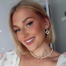 Load image into Gallery viewer, **NEW** DBL PRETTY GIRL ⫸ PEARL HEART CHOKER
