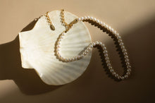 Load image into Gallery viewer, **NEW** PRETTY GIRL PEARL ⫸ LAYERING NECKLACE
