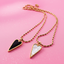 Load image into Gallery viewer, HAPPY HEART ♥ PEARL &amp; BLACK ♥ GOLD
