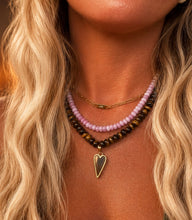 Load image into Gallery viewer, ••NEW•• TIGERS EYE HEART•• COOL GIRL ••BEADED NECKLACE
