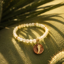 Load image into Gallery viewer, PENNIES FROM HEAVEN 🪽MOONSTONE BRACELET
