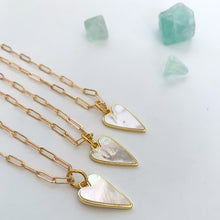 Load image into Gallery viewer, **BESTSELLER **PEARL ♥ WILD HEART ⫸ NECKLACE
